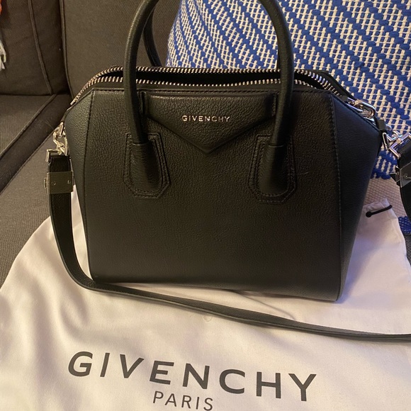 Givenchy Antigona Bag Black - Picture 5 of 6